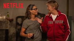 Annette Bening and Jodie Foster Behind The Scenes