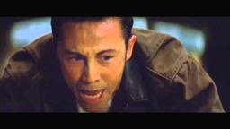LOOPER - Official Trailer