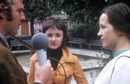 'Schulmädchen-Report: Was Eltern nicht für möglich halten' (1970) - vox pops