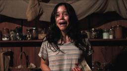 Lorraine (Jenna Ortega) tries to escape