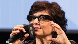 Sepideh Farsi on Put Your Soul on Your Hand and Walk