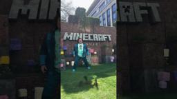 I AM STEVE! Jack Black arrived in style at the #MinecraftMovie World Premiere in London