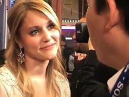 Julianna Guill Interview - World Premiere