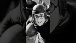 Harold Lloyd on THE FRESHMAN.