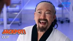 Awkwafina Uses a Disguise to Escape