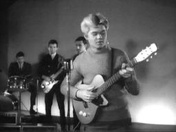 Allison Anders on WILD GUITAR