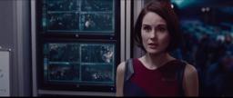Non-Stop Official Trailer