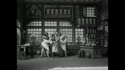 Hallucinations pharmaceutiques ou Le truc de potard (1908) Pharmaceutical Hallucinations (Méliès)