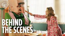 Jennifer Coolidge & Nitwit - Behind the Scenes