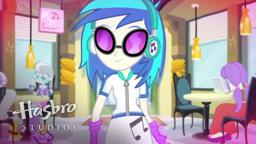 My Little Pony: Equestria Girls - Rainbow Rocks EXCLUSIVE Short - 'Music to My Ears'