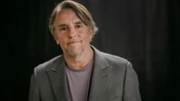 Richard Linklater on Directing Hit Man, a Screwball Comedy Meets Film Noir