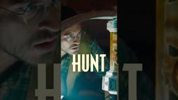 He studied dinosaurs. Now he's fighting to survive them. Jonathan Bailey is Dr. Henry Loomis.