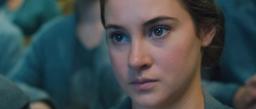 DIVERGENT Official First Look Tease